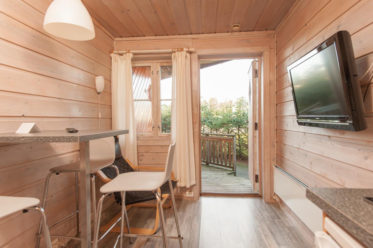 Hamre Familiecamping Hotel Kristiansand Exterior photo